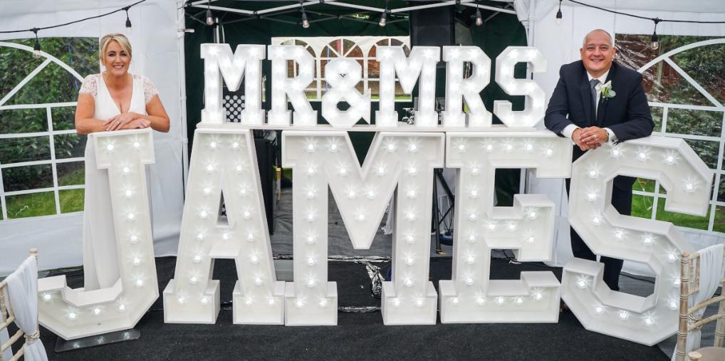 Mr&Mrs Name Letters 