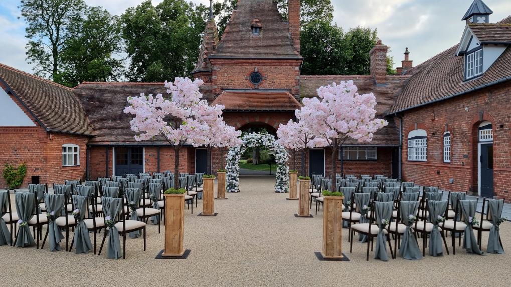 Chester Zoo Outdoor Ceremony The Square Courtyard