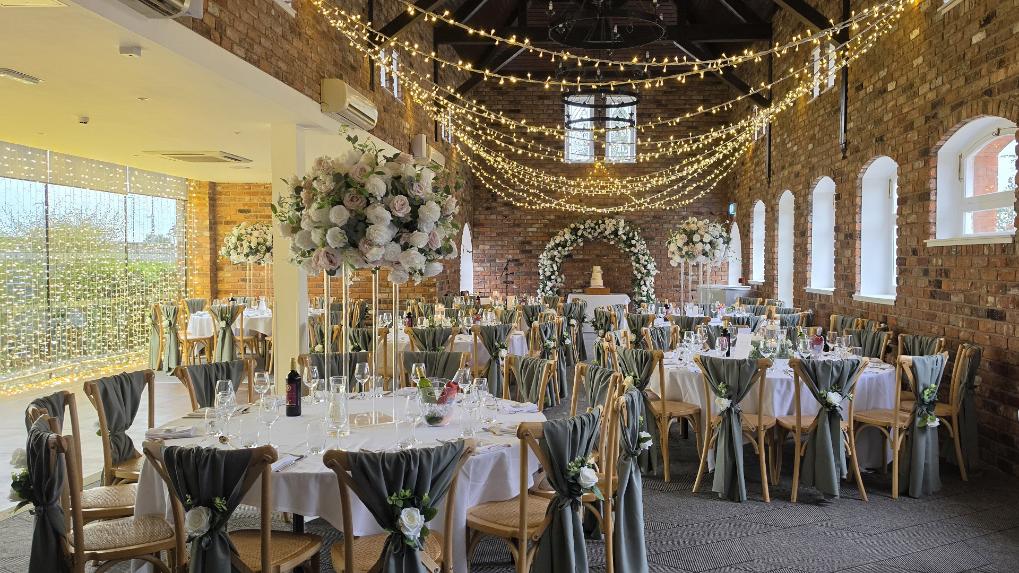 Venue Dresser DoubleTree Double Tree Chester