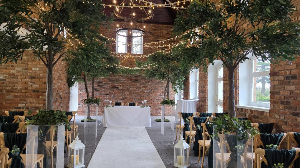 Chester Double Tree Wedding Ceremony Forrest Greens Lights